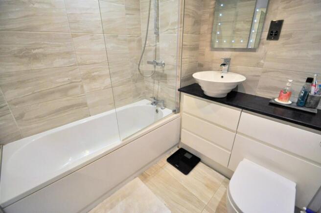 En suite bathroom