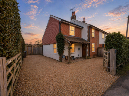 Eastbourne Road, Halland, Lewes, BN8 6PS