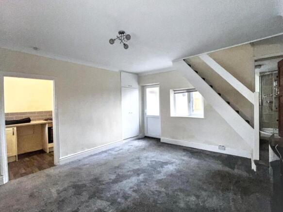 2 bed Semi-Detached for sale Image 4