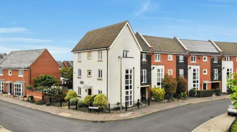Gloucester Gate, Broughton, Milton Keynes