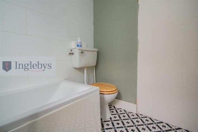 1 bed Apartment to rent Image 10