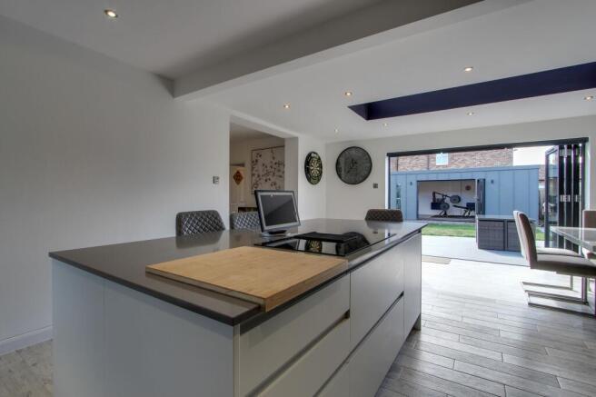 Kitchen/Dining Room