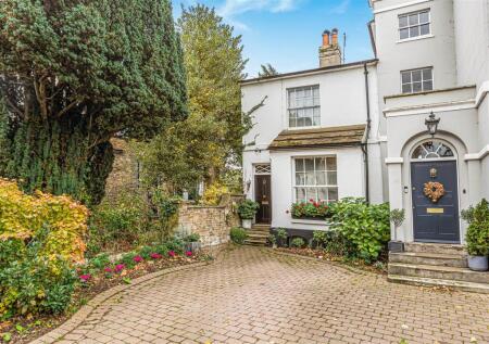 North Road, Hertford