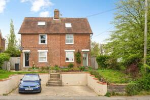 2, Yew Tree Cottages, High Street, Etchingham TN19 7AD