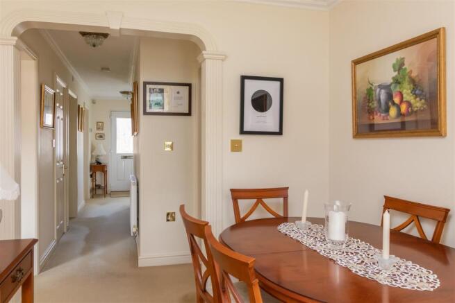 Bay Crescent 16-Dining Room Hallway B.jpg