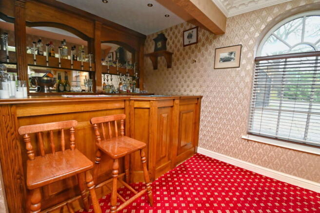 5 bed Manor House for sale Image 8