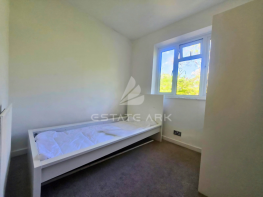 15, Bush Close, Barkingside, Ilford IG2 7NL