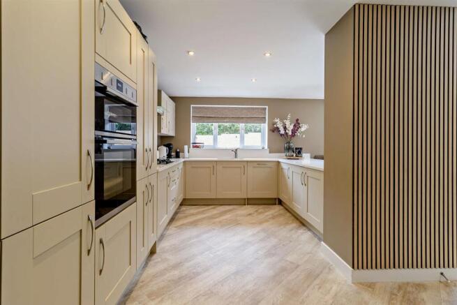 KITCHEN/FAMILY/DINING ROOM
