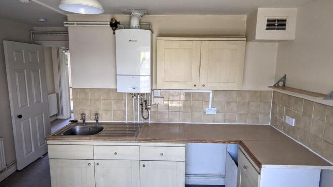 Kitchen-(1)