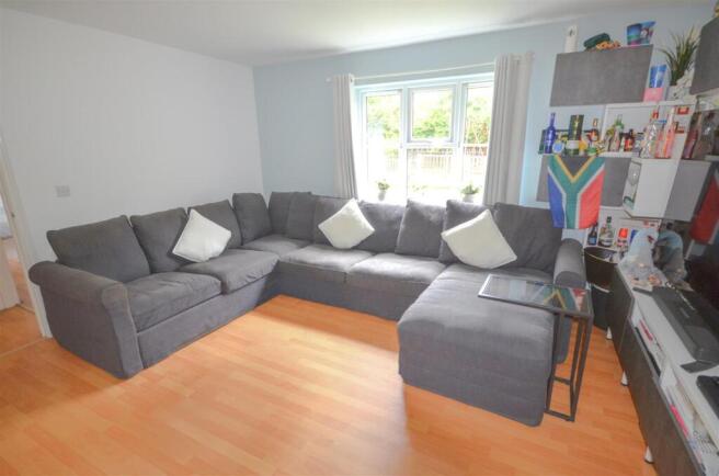 Lounge copy.jpg