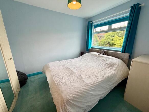 4 bed Detached for sale Image 10