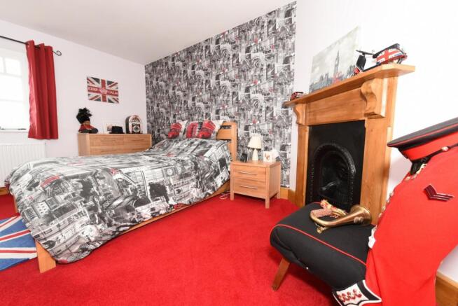 Photo 12