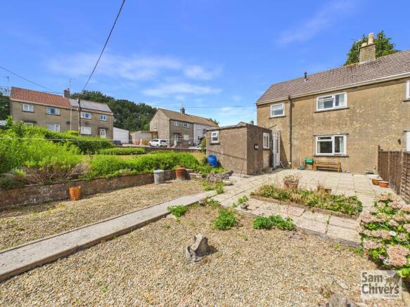 Hillside Crescent, Midsomer Norton photo 4