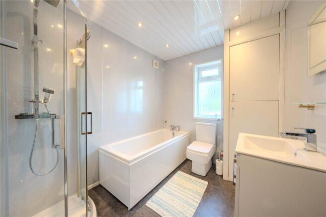 3 bed Semi-Detached for sale Image 7