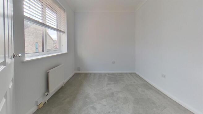 Winchester-Close-Unfurnished (3).jpg