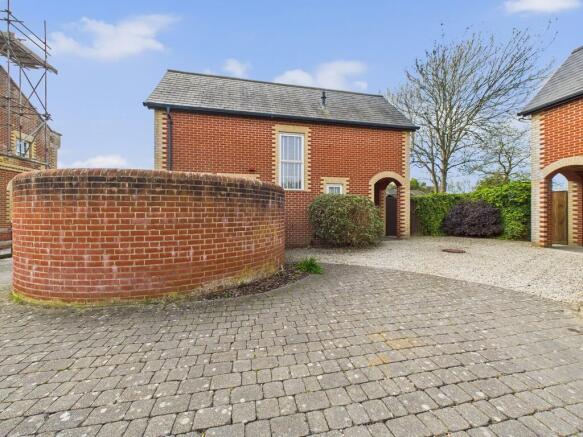 CAM05068G0-PR0013...