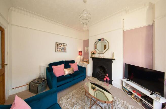 233 Moorland Rd 1199.jpg