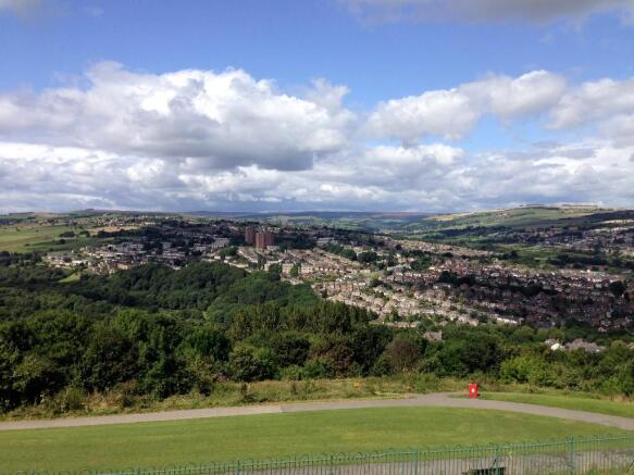 2 bed Flat Share to rent Image 7