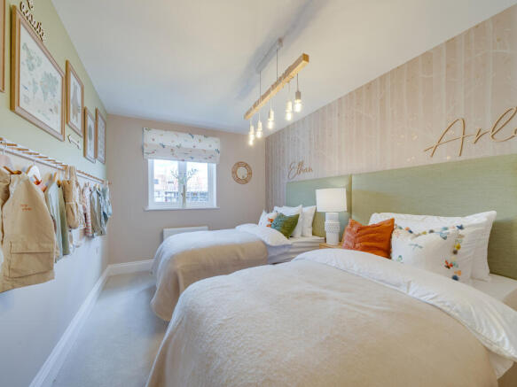 4 bed Detached for sale Image 8