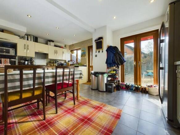 Open Plan Kitchen and Dining Room