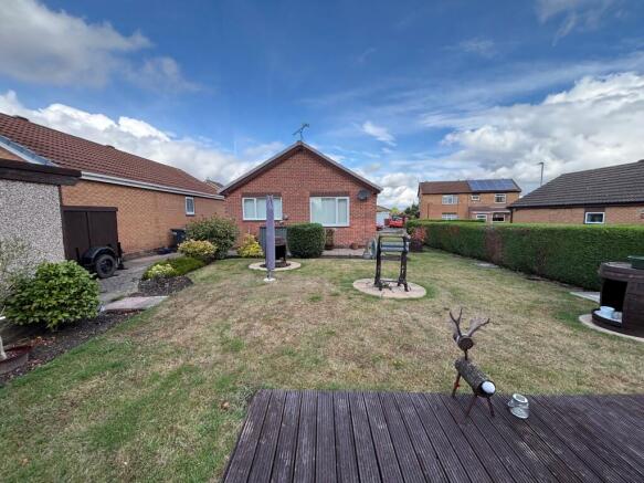 2 bed Bungalow to rent Image 8