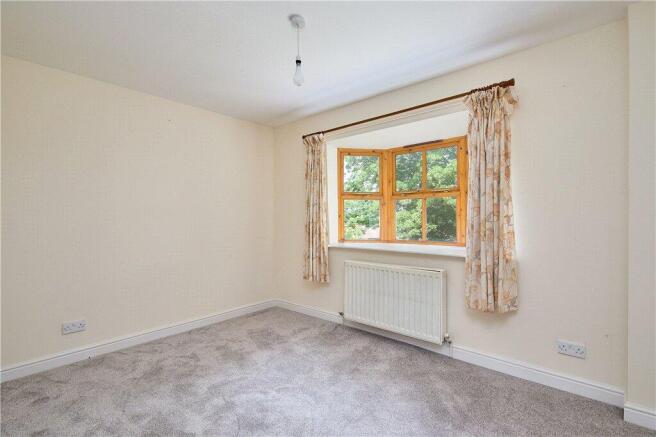 3 bed Town House for sale Image 4