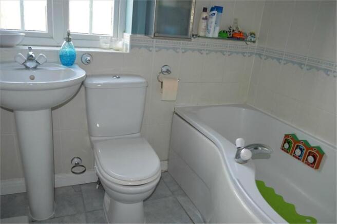 Photo 10