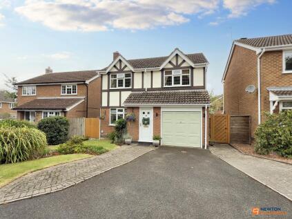 Bloom Close, Ravenstone, LE67