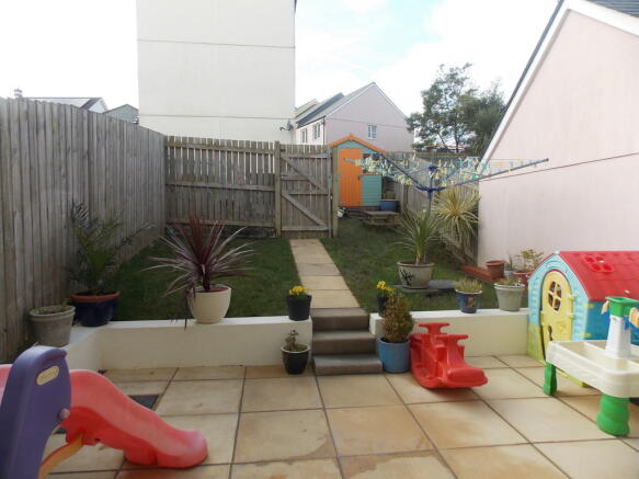 Photo 11