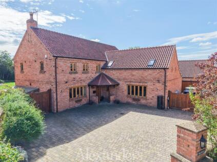 Holmleigh Court, Hose