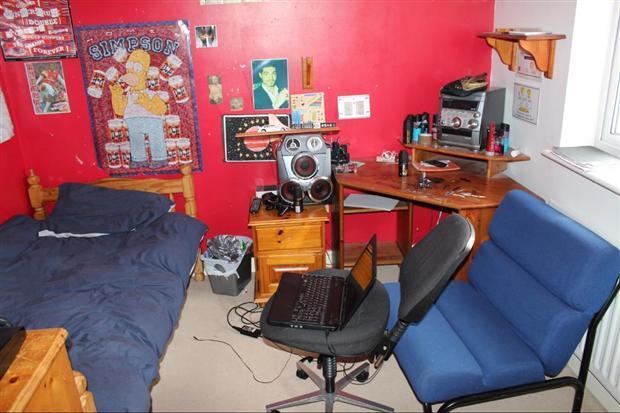 Photo 9
