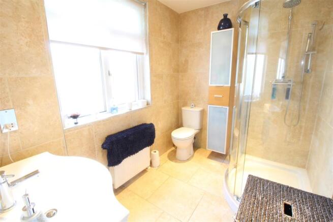 Family Shower Room