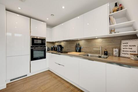 Campion Square, Dunton Green, TN14