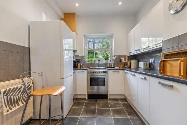 3 bed Mews for sale Image 10