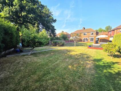 Outwood Drive, Heald Green