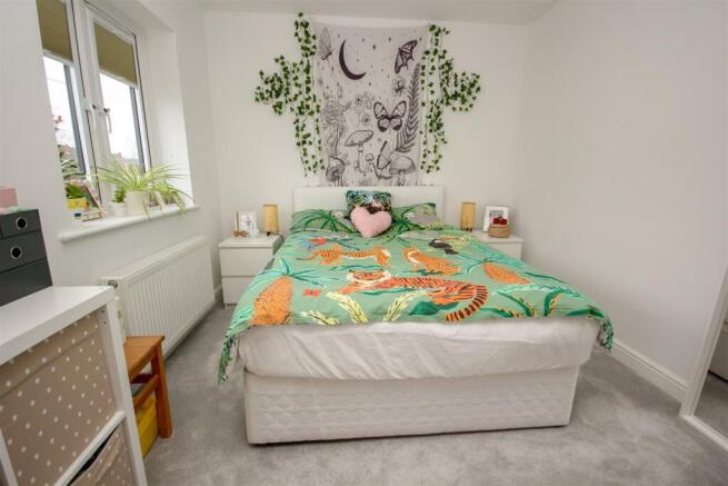 Bedroom 3a.jpg