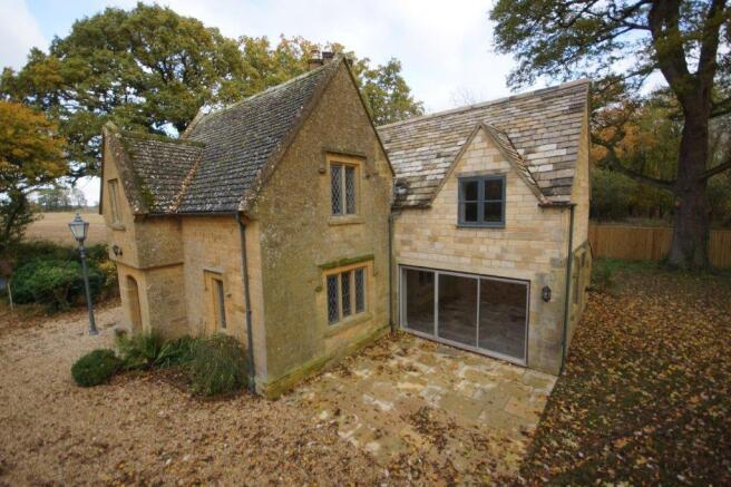 Brittens Lodge - House 1.jpg