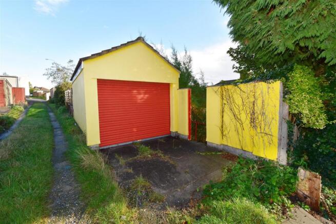 Garage.jpg