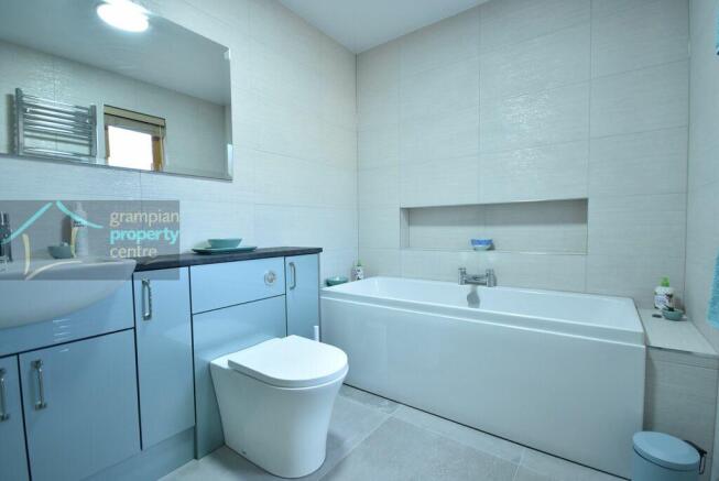 en-suite.JPG