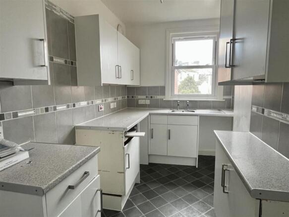 Lennox Street, Weymouth, DT4 photo 3