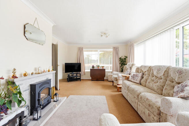 3 bed Bungalow for sale Image 5
