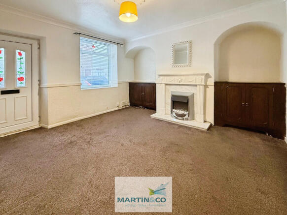 896b6615--4F03-8A...