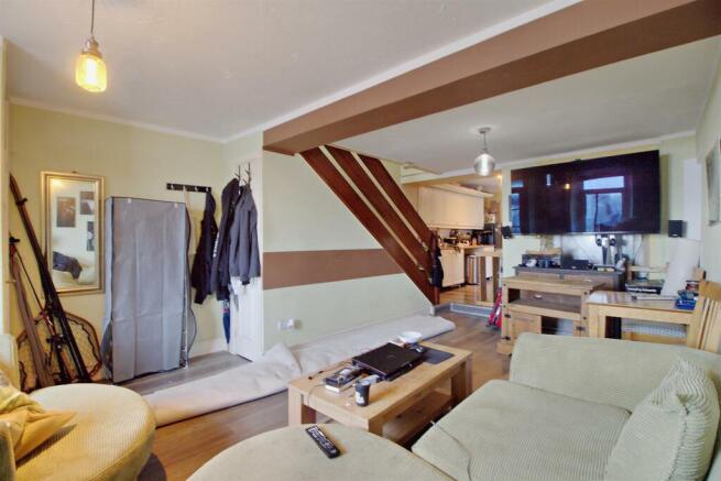 8582451-interior02-800.jpg