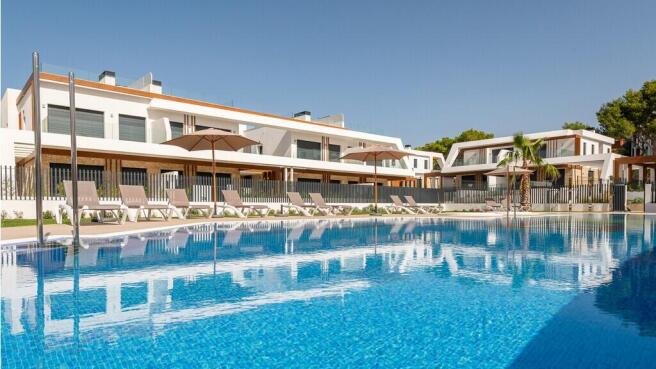 Community Pool (1)