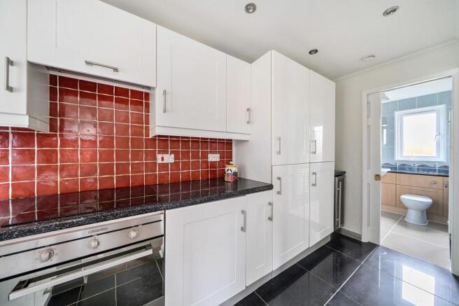 1 bed Flat for sale Image 6