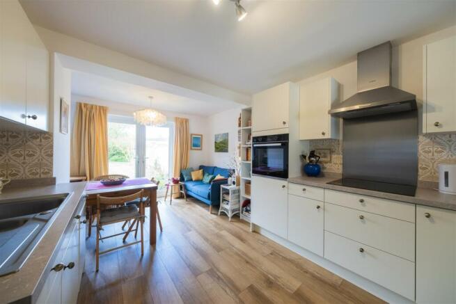 4 Rowan Road-001.jpg
