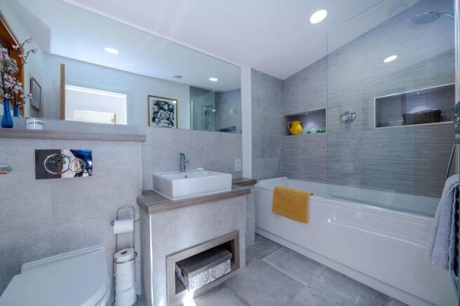 Family bathroom