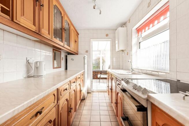 Edward Way, Ashford, TW15 – pohled 6