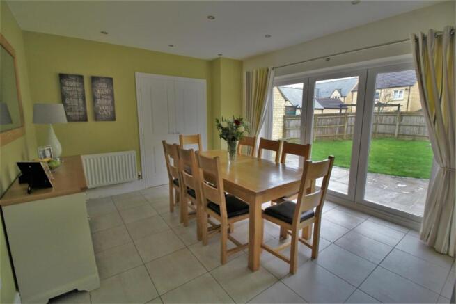 1 Barrington Court, Sutton Benger - 91.jpg