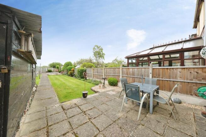 3 bed Semi-Detached for sale Image 11